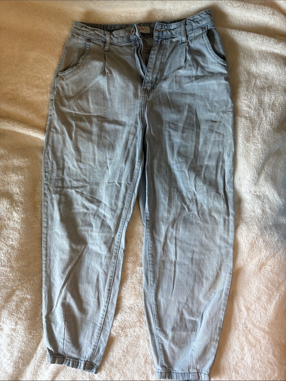 High-Rise Light Blue Women’s Jeans - Relaxed Fit